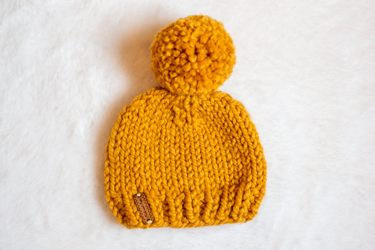 Mini Single Faux Fur Pom Pom Beanie