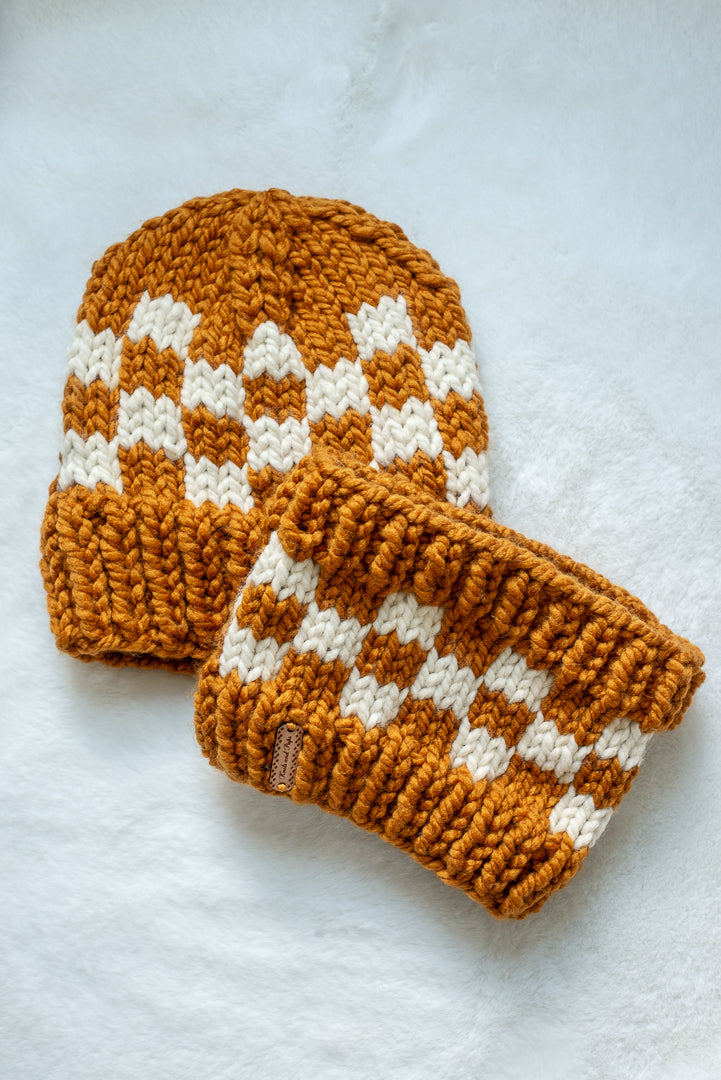 Matching Checkered Beanie & Cowl Set