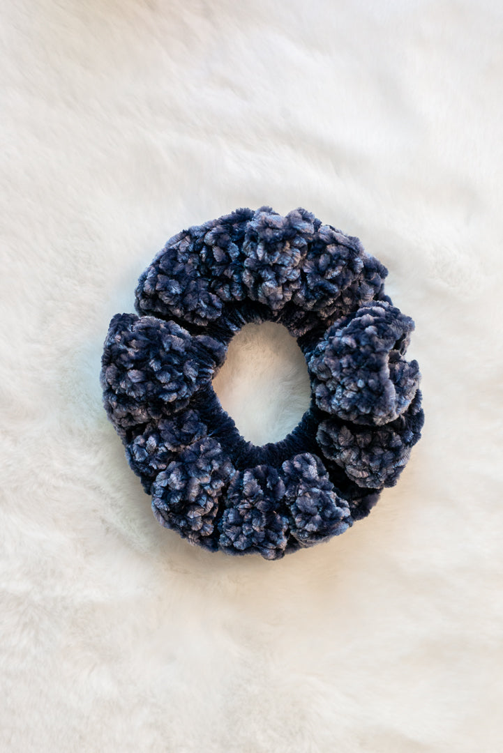 Jumbo Velvet Scrunchie